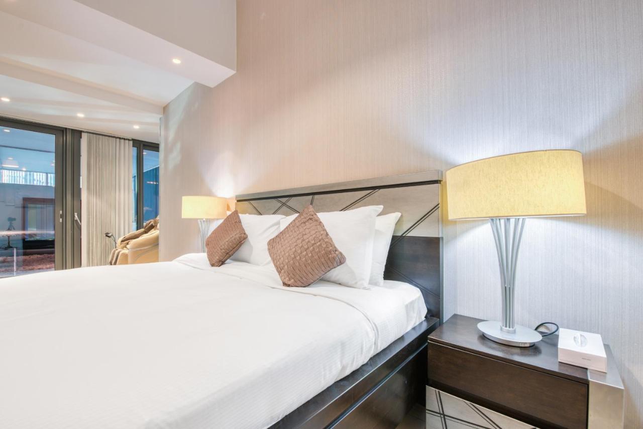 Maison Privee - Big, Bright, Luxury Marina Views Apt Next To Beach Dubai Exterior photo